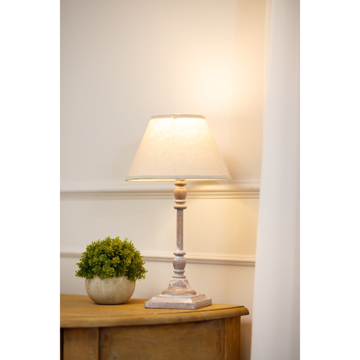 Table Lamp With Linen Shade