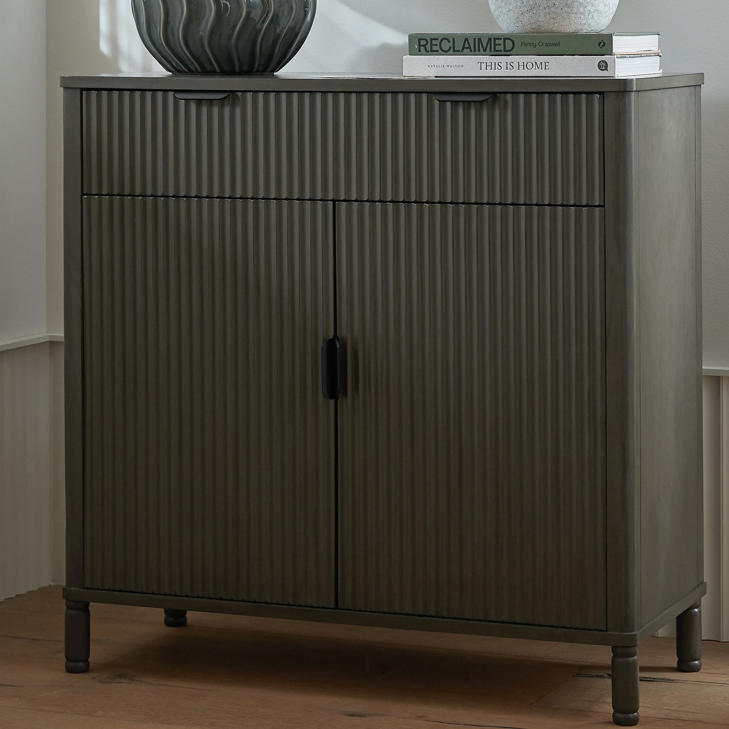 1 Drawer 2 Door Cabinet