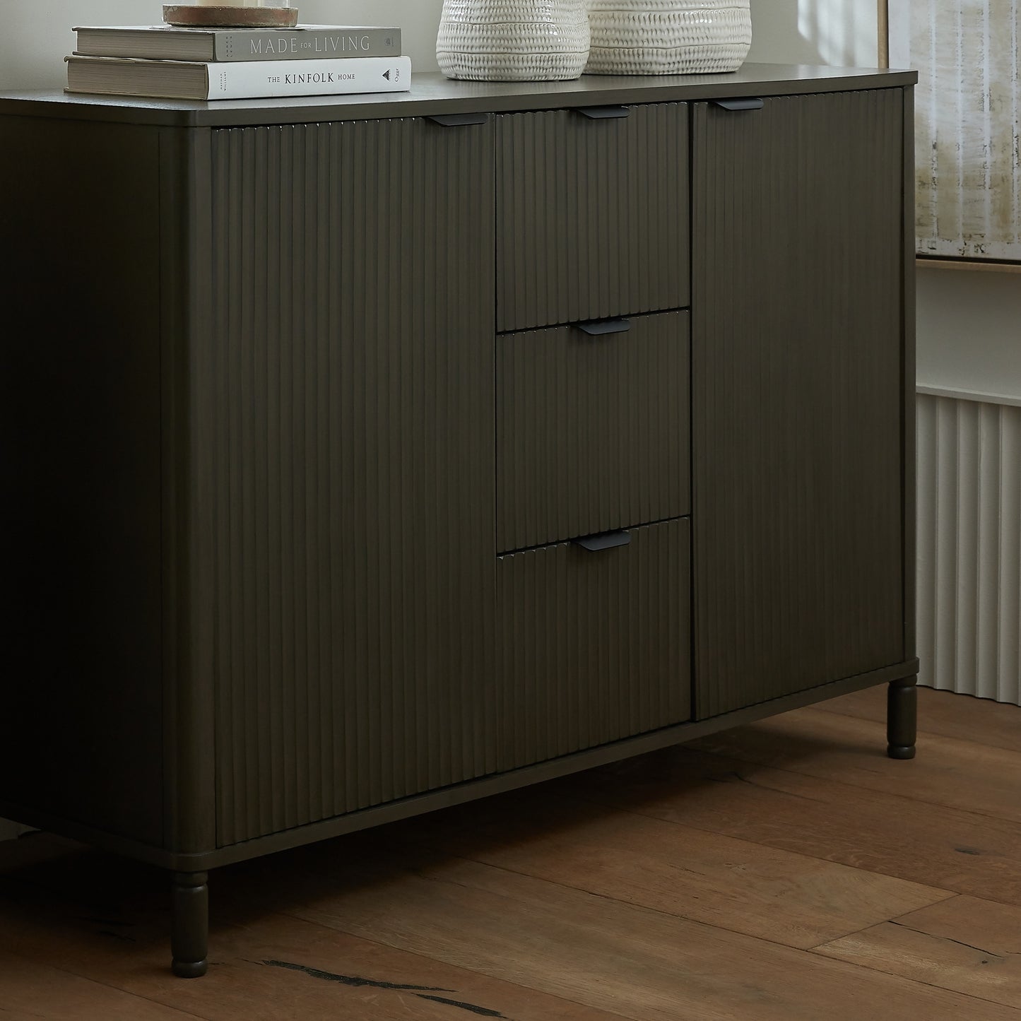 3 Drawer 2 Door Sideboard
